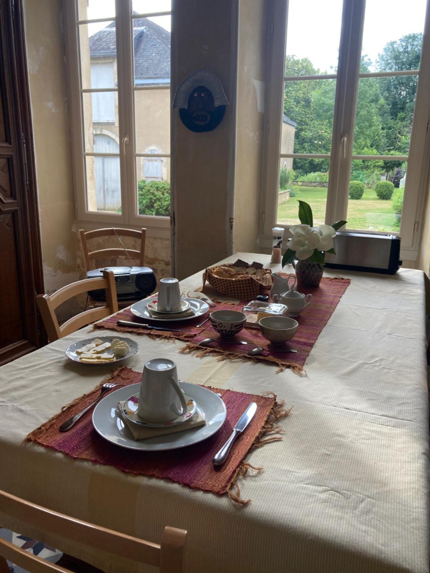 Bed and Breakfast Le Poulailler Loué Exterior foto